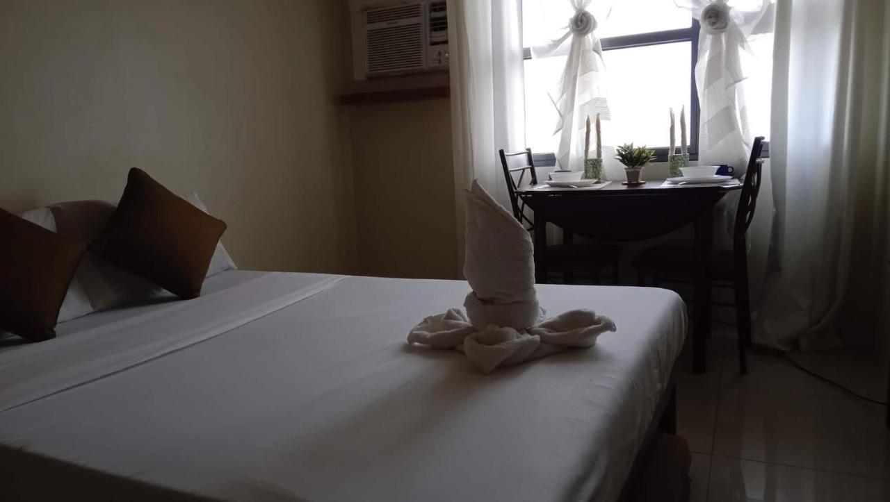 Horizon 101 A4 Near Robinson Mall Free Pool Wifi Cebu Екстер'єр фото